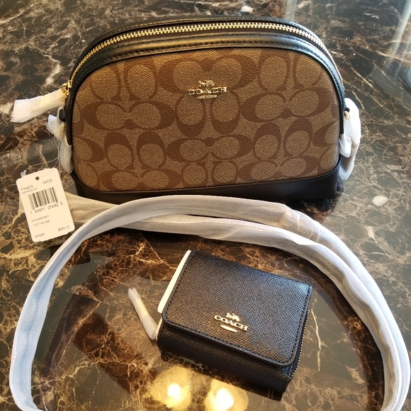Coach Dome crossbody bags and black wallet - Picture 2 of 2